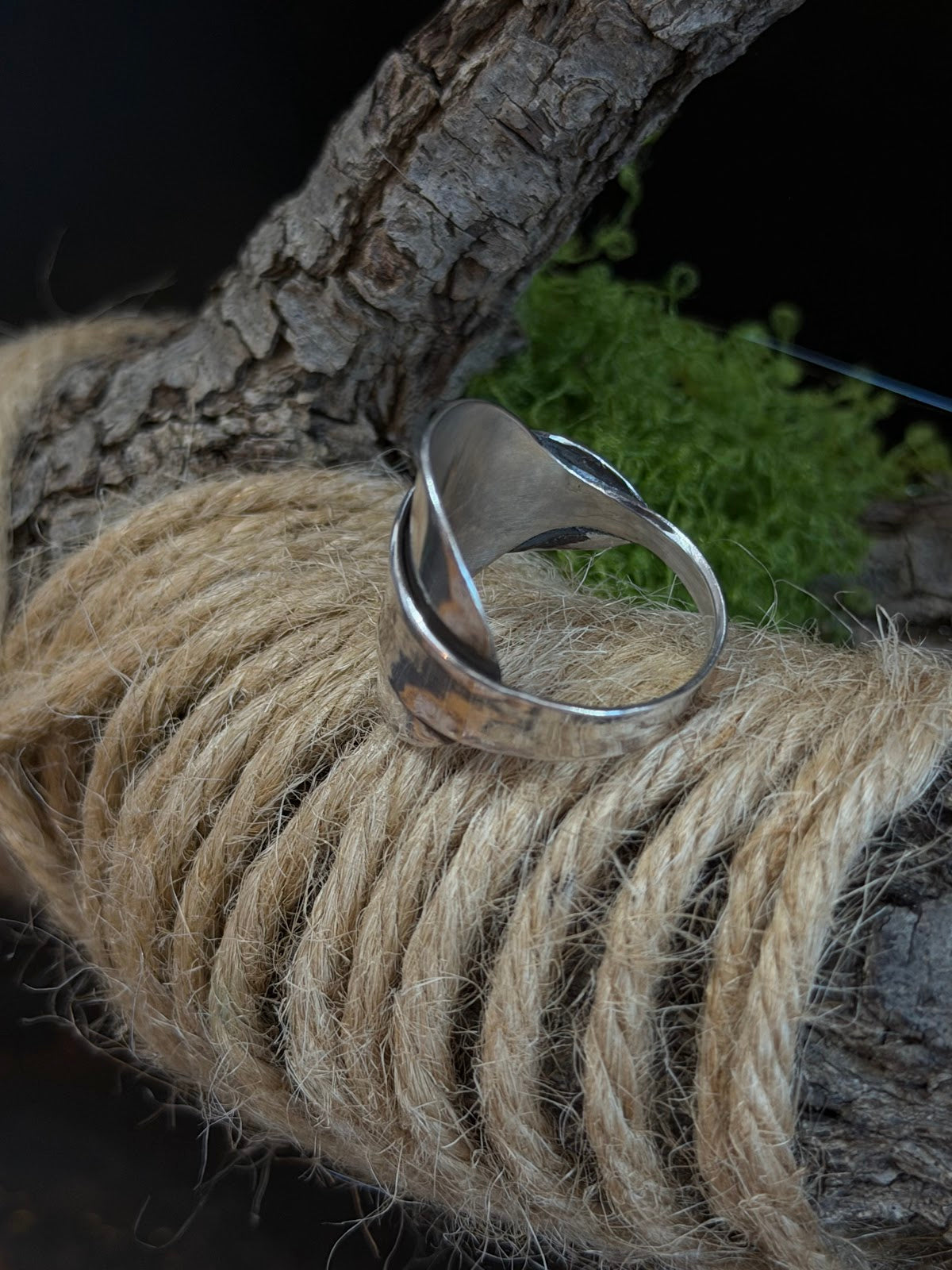 DM-26 sterling silver wrap ring, open profile view
