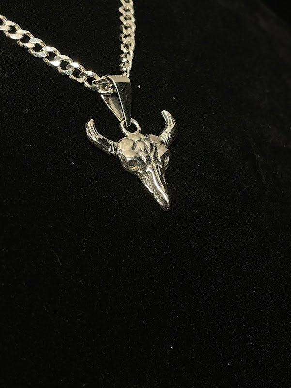 Sterling Silver Longhorn Necklace | Stockyards Style - Regul Silver