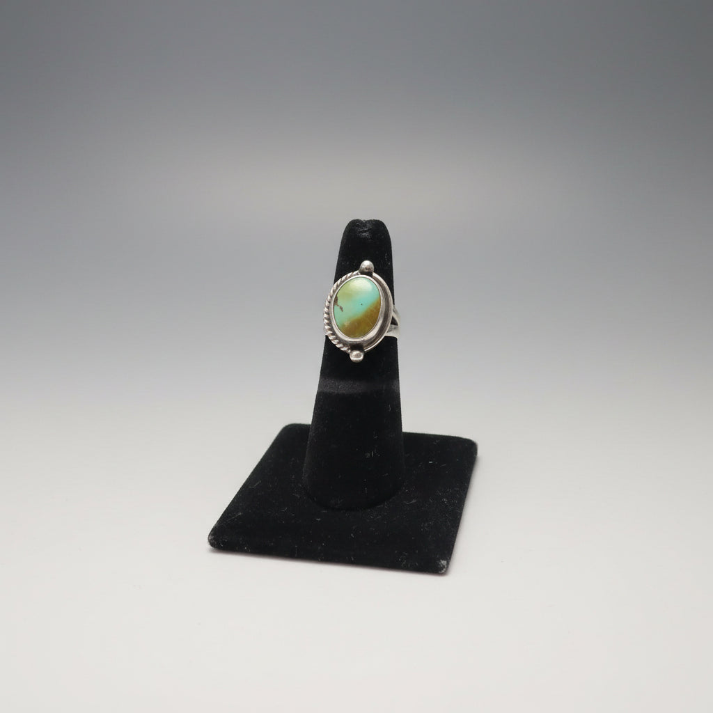 Silver green turquoise oval cabochon ring