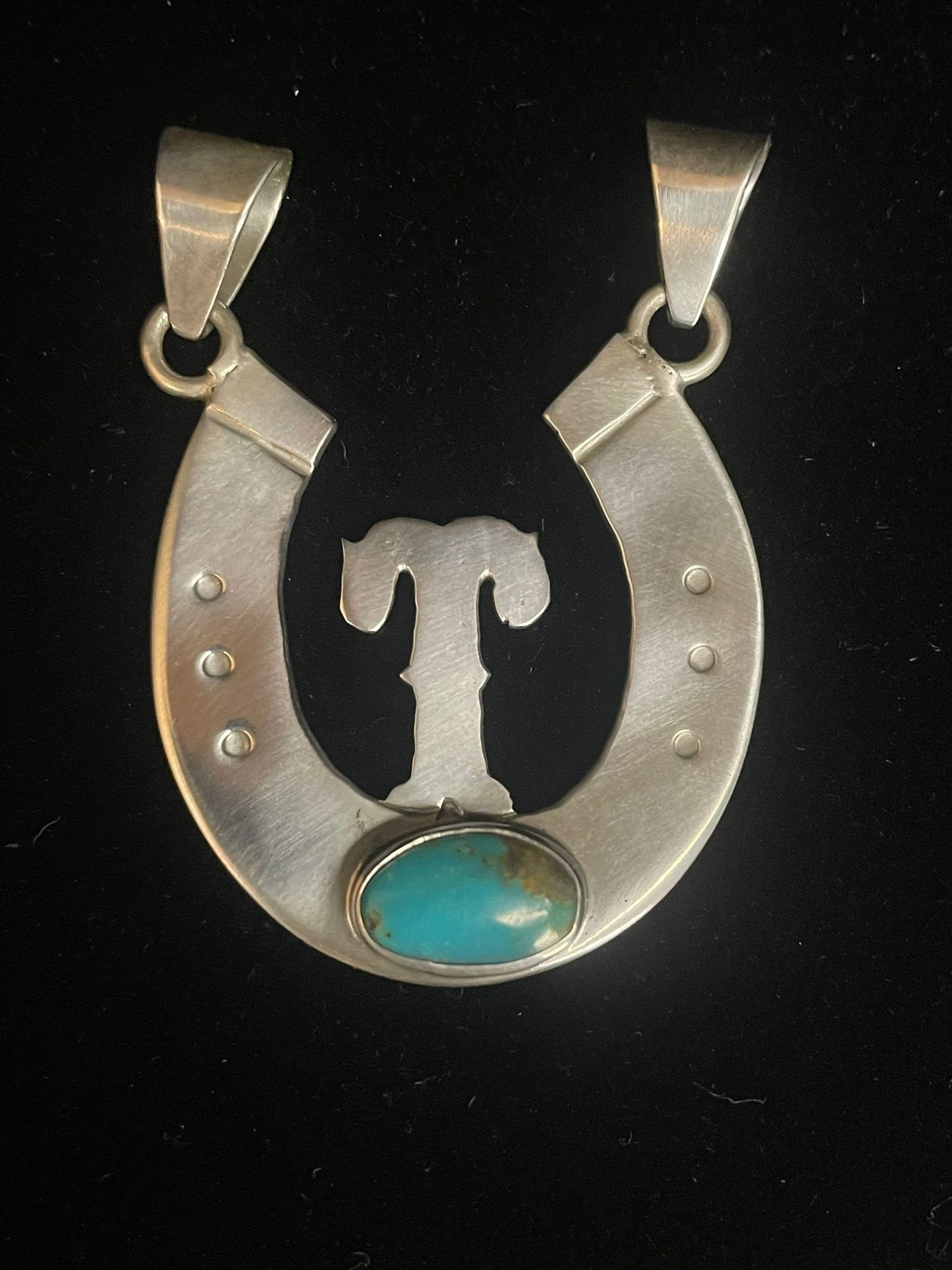 Initial Pendant with Genuìne Turquoise Gemstone –  Horseshoe - Regul Silver