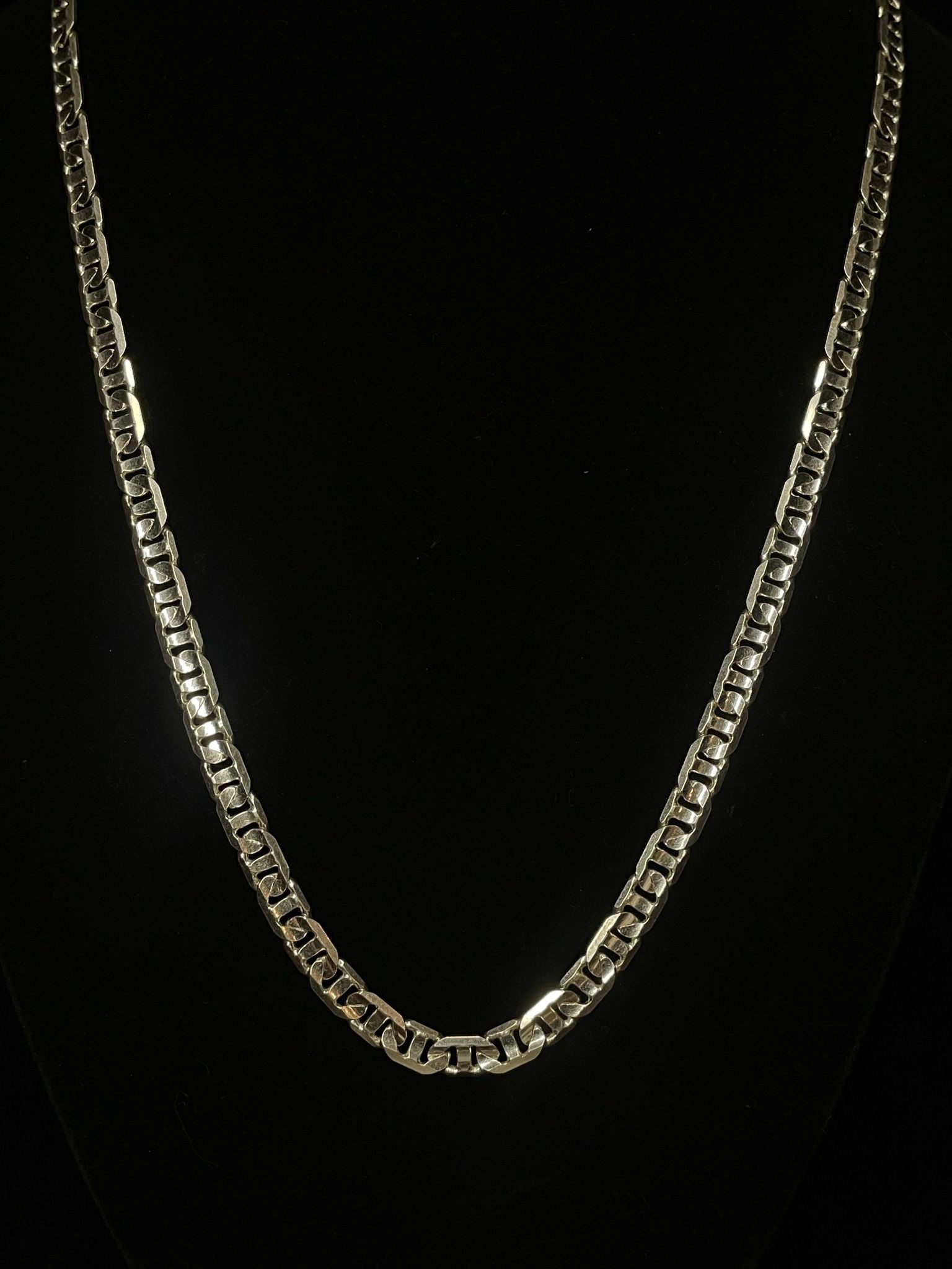Regul Silver