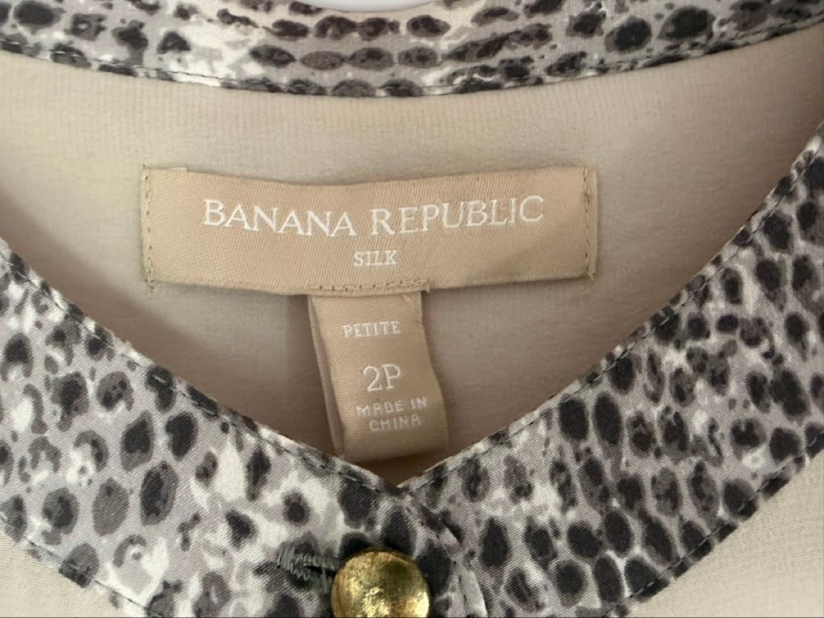 Banana Republic tag close-up, silk, size 2P