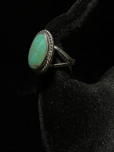 Genuine Turquoise | Southwestern Style Oval Ring - Regul Silver