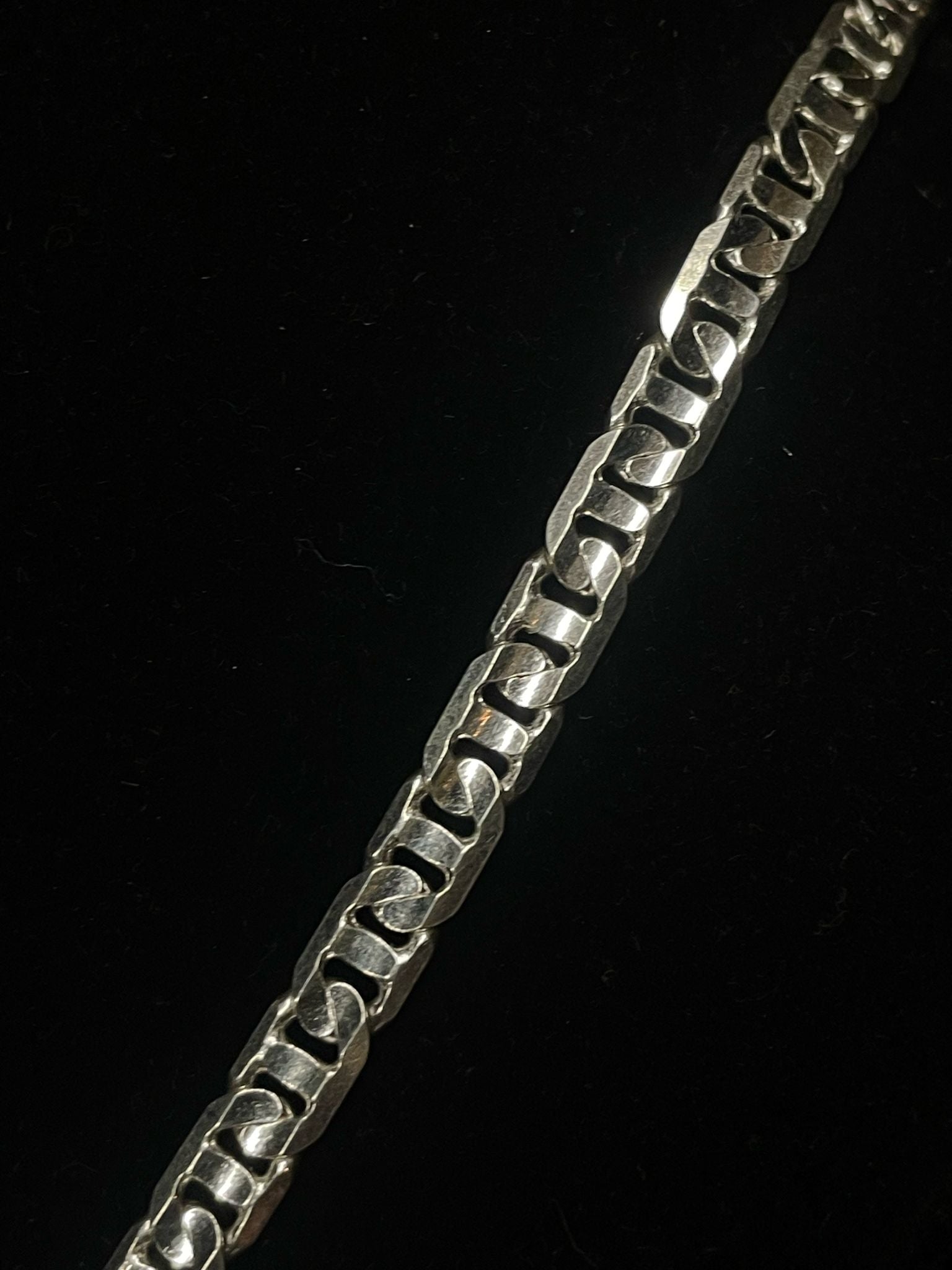 Regul Silver