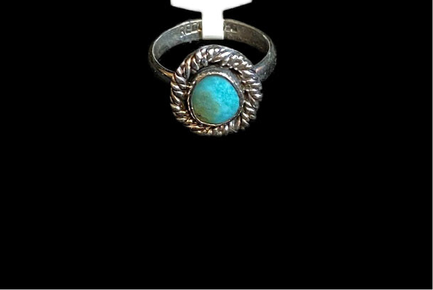 Stunning Women's Petite Turquoise Ring in Sterling Silver - Regul Silver