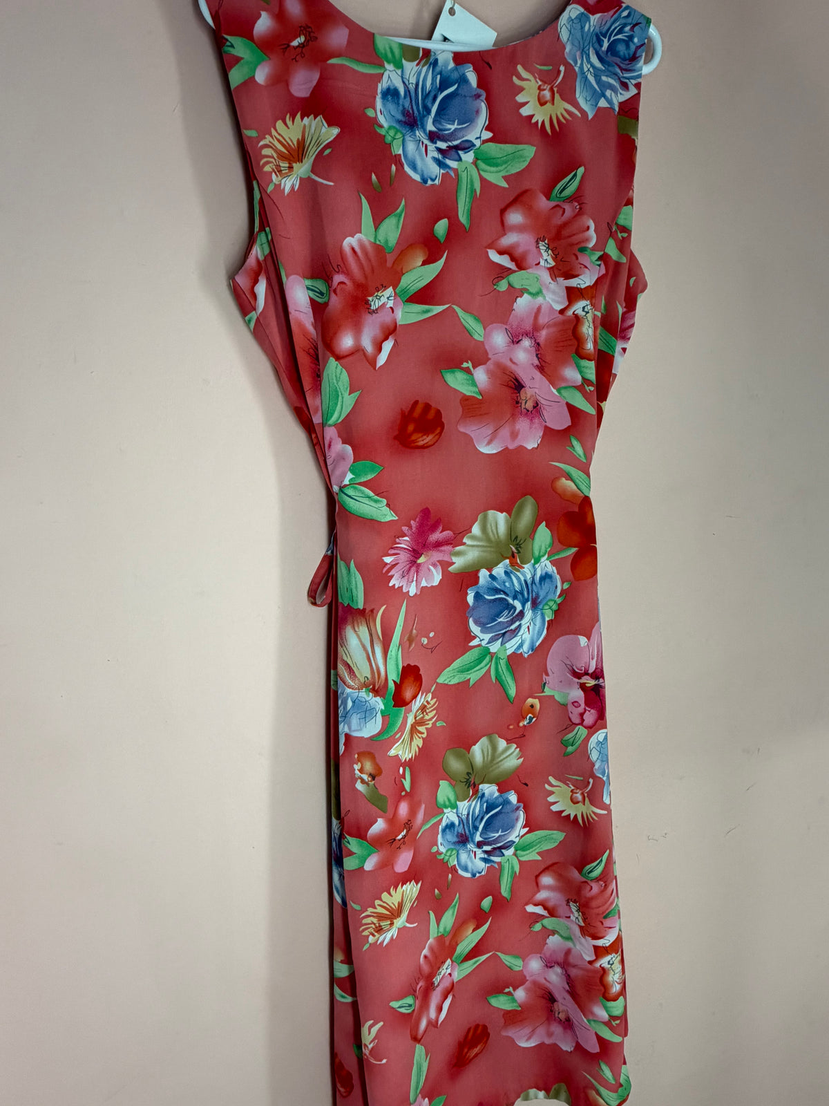 Coral pink floral sleeveless dress, back view