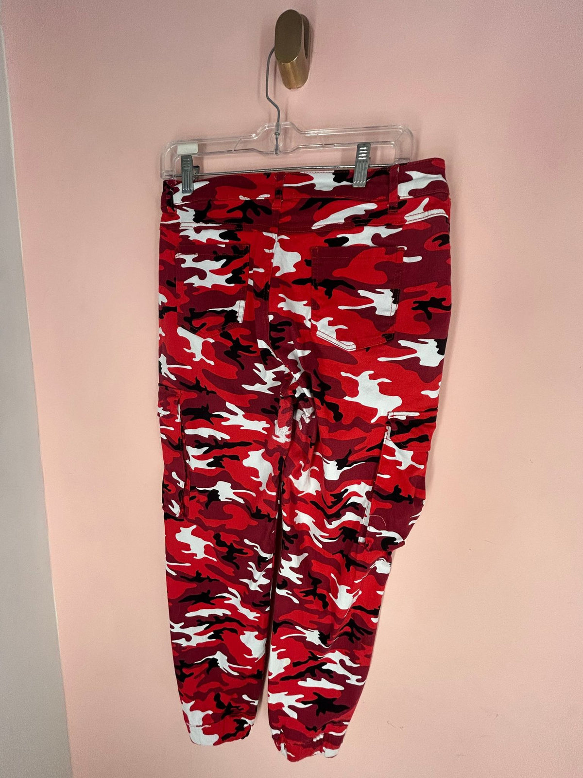 Back view of camo Print Pants for Women, Red White and Black, Redfox