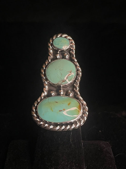 Front view of turquoise Ring, Sterling Silver, Sonoran Turquoise, Multi-Stone, Size 6