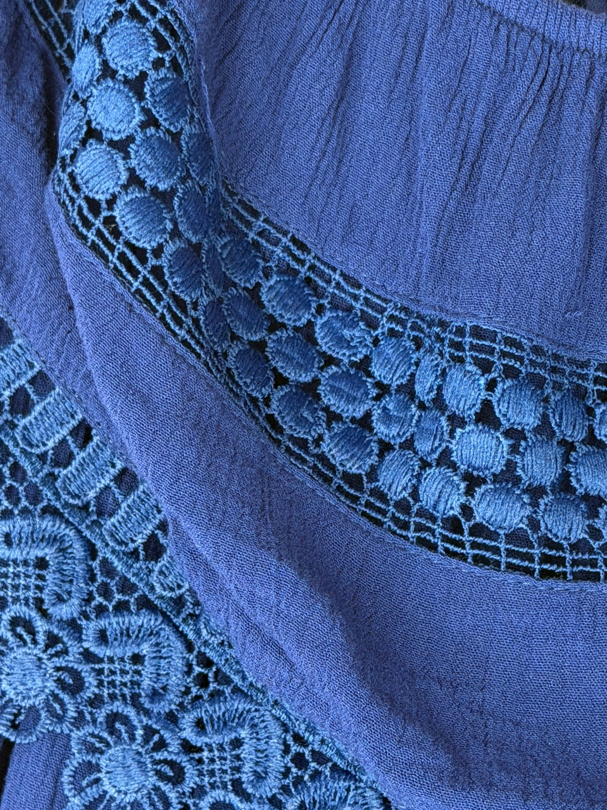 Signature Studio size M label