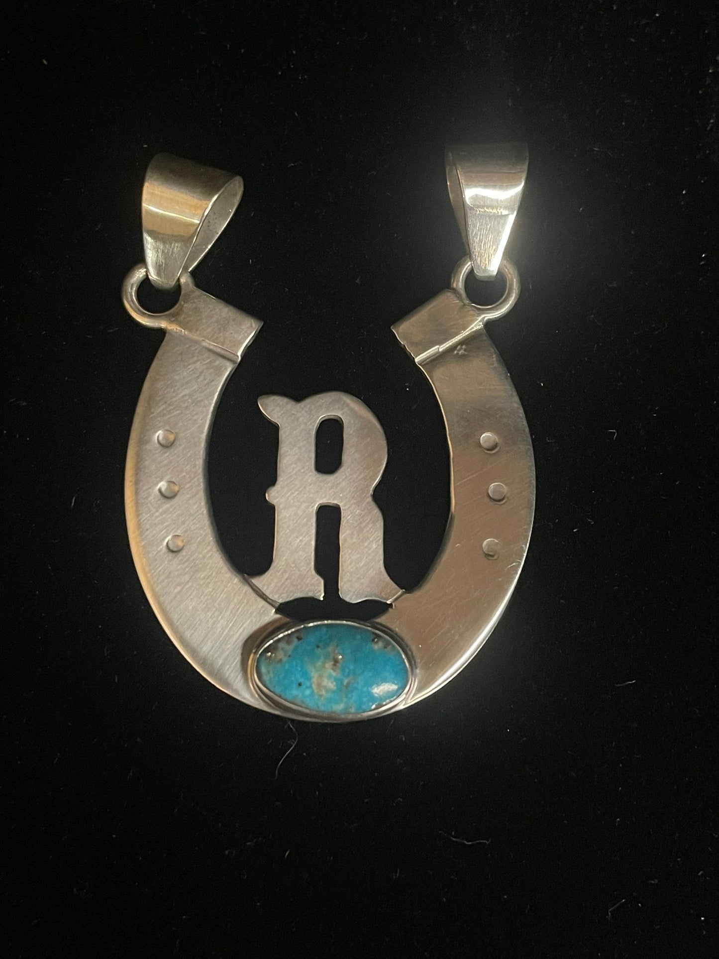 Initial Pendant with Genuìne Turquoise Gemstone –  Horseshoe - Regul Silver